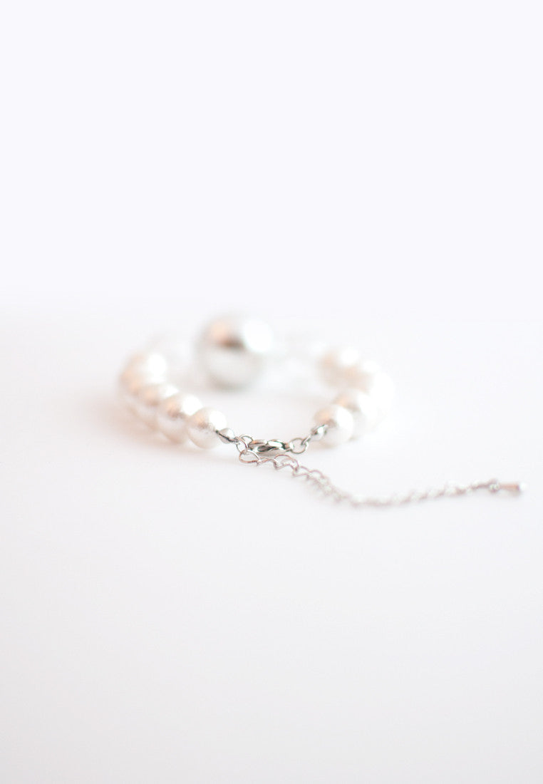 Cotton Pearls Glass Bracelet - sanwaitsai - 3