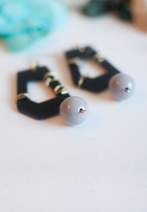 Grey Bridal Wedding Earrings - sanwaitsai