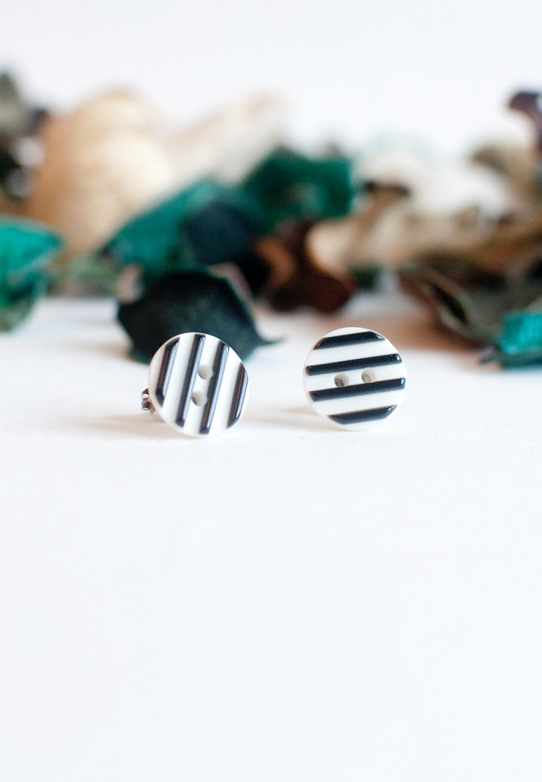 Stripe Earrings - sanwaitsai