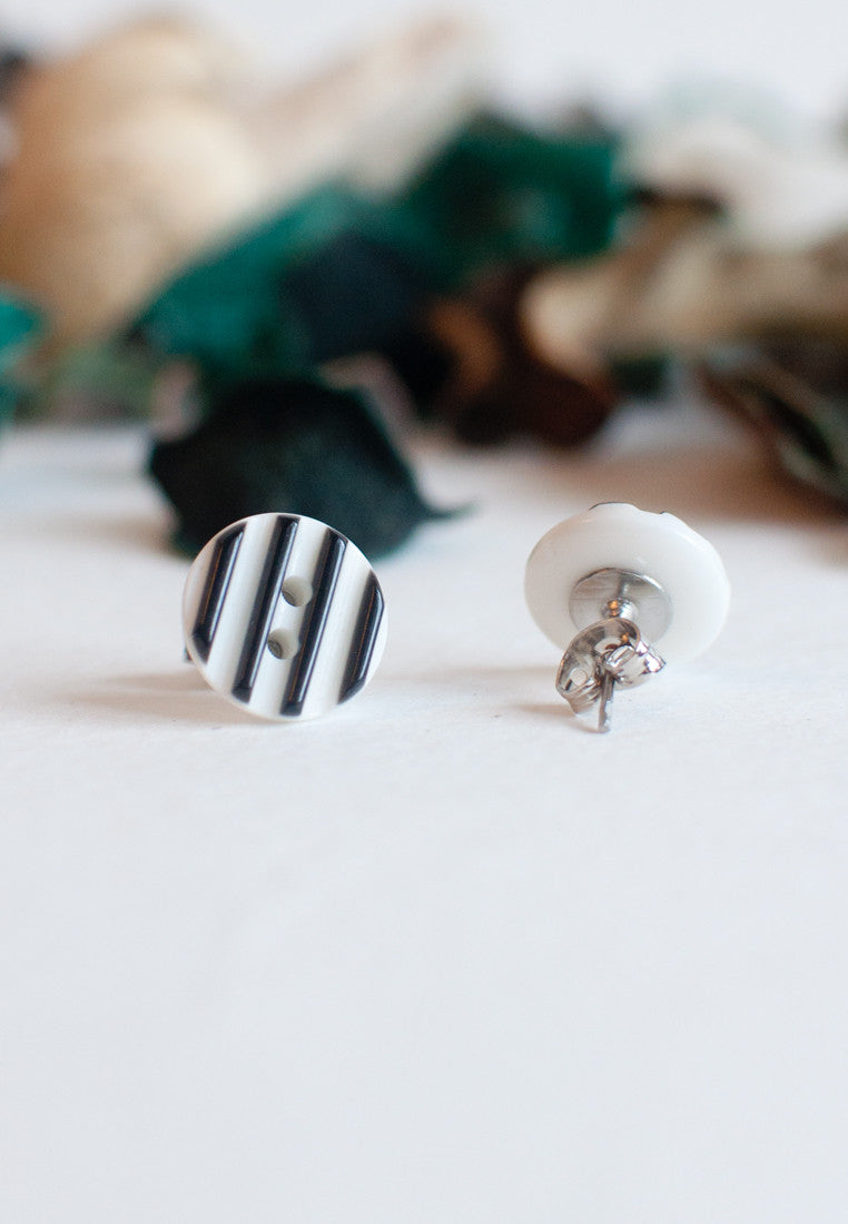 Stripe Earrings - sanwaitsai