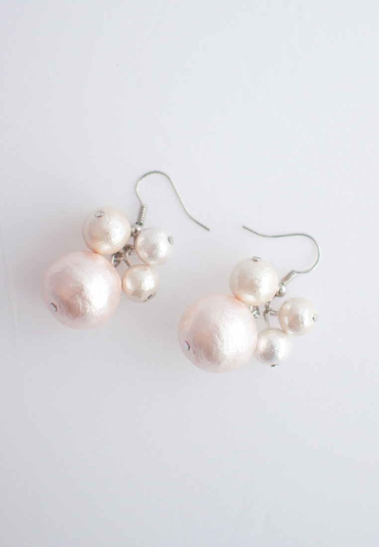 Japanese Cotton Pearl Earrings - sanwaitsai