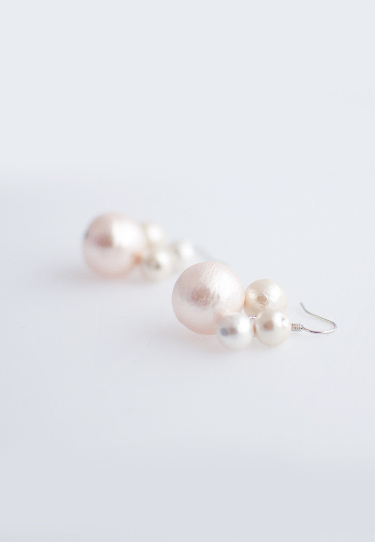 Japanese Cotton Pearl Earrings - sanwaitsai