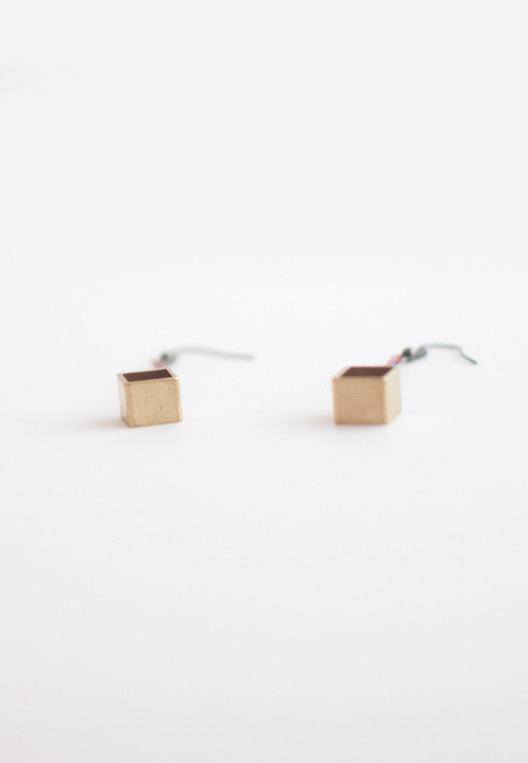 Resin Metal Earrings - sanwaitsai - 3