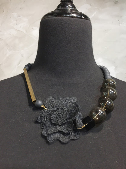 蕾絲花金條項鍊