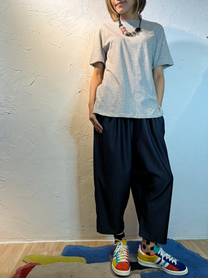露背 T 卹