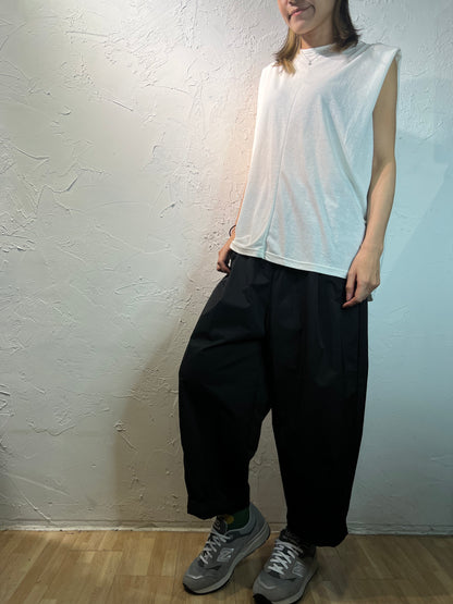 露背背心