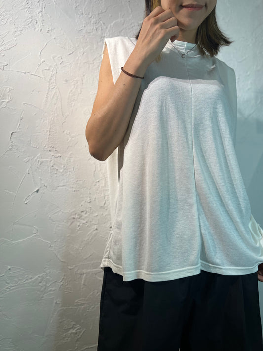 露背背心