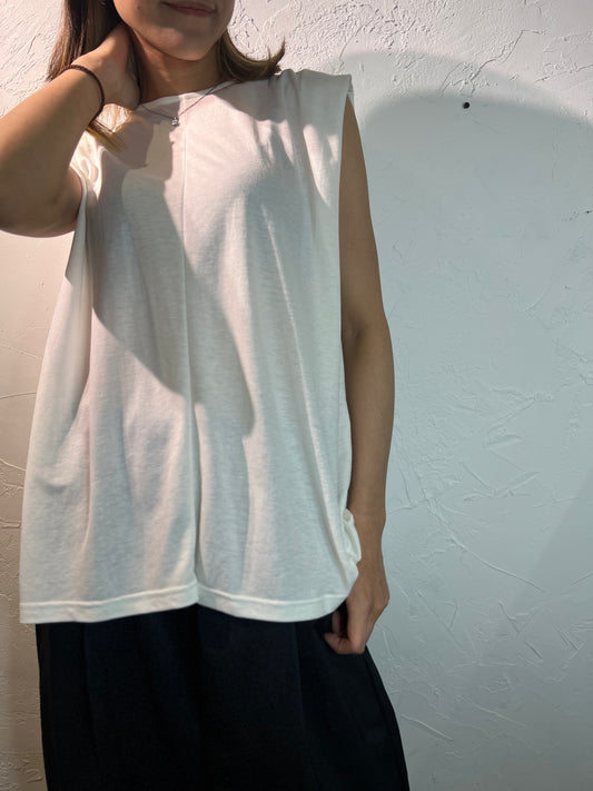 露背背心