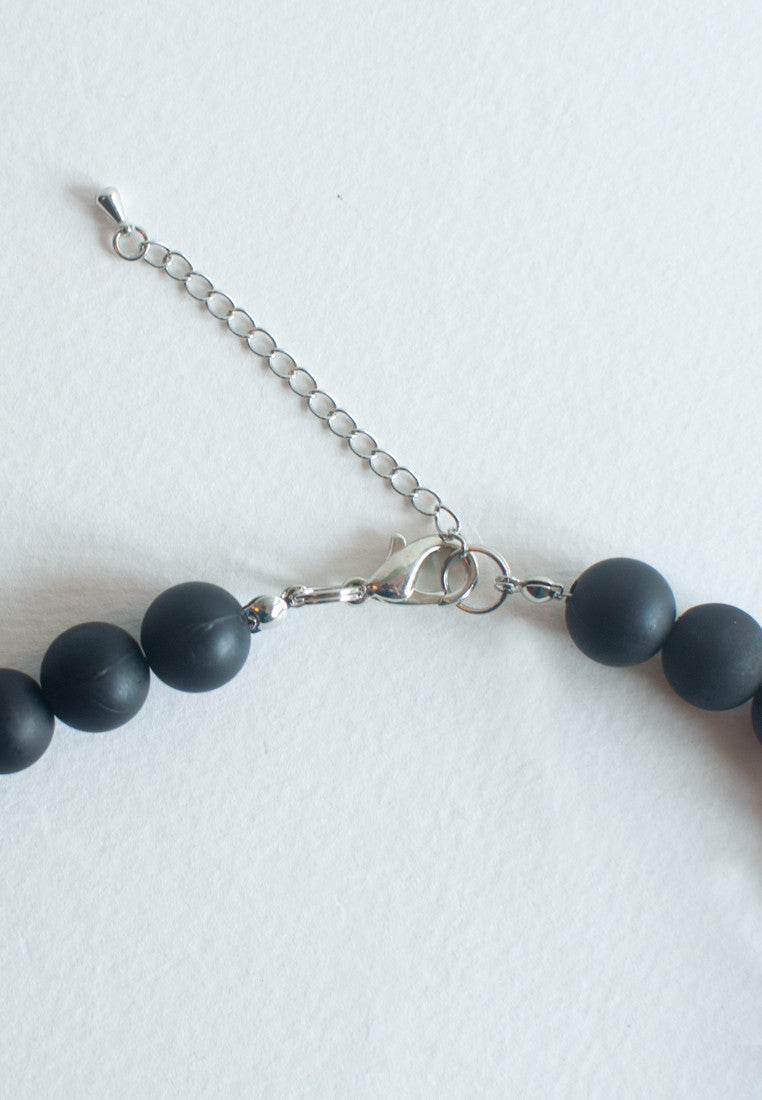Black Lace Necklace - sanwaitsai
