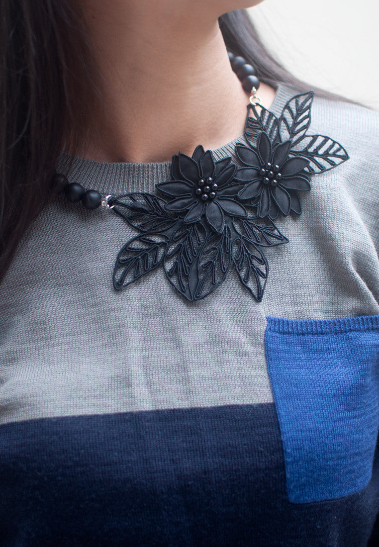 Black Lace Necklace - sanwaitsai