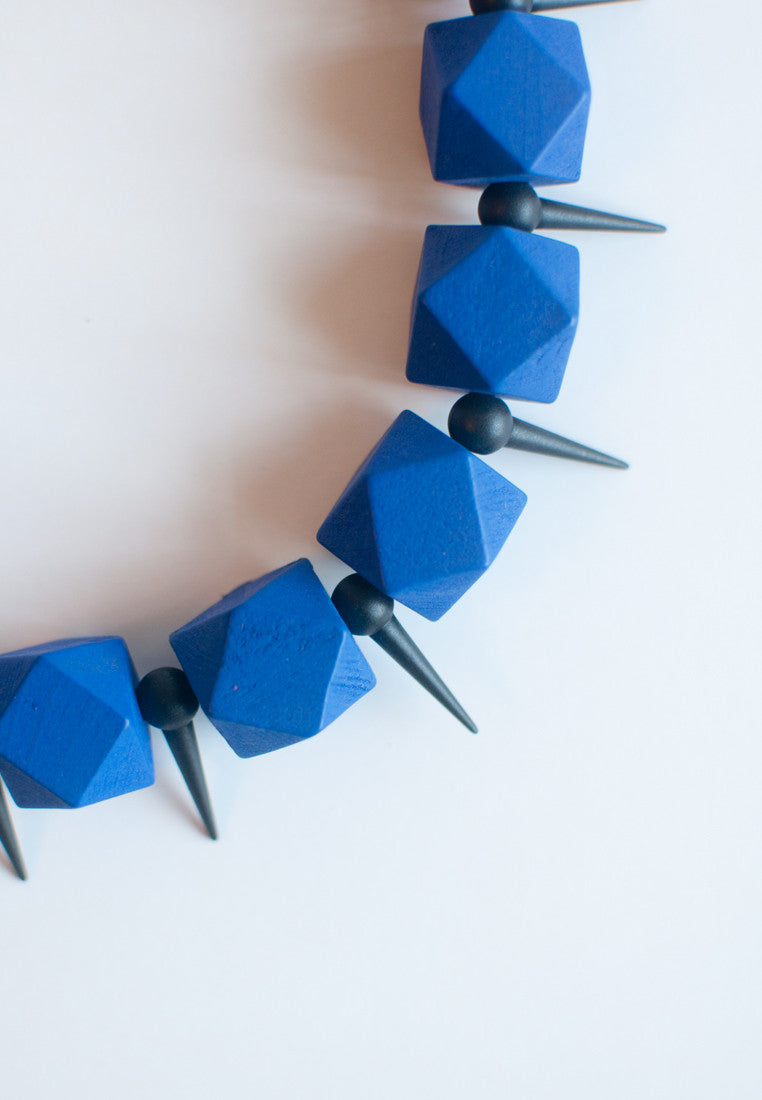 Blue Geometric Beaded Necklace - sanwaitsai