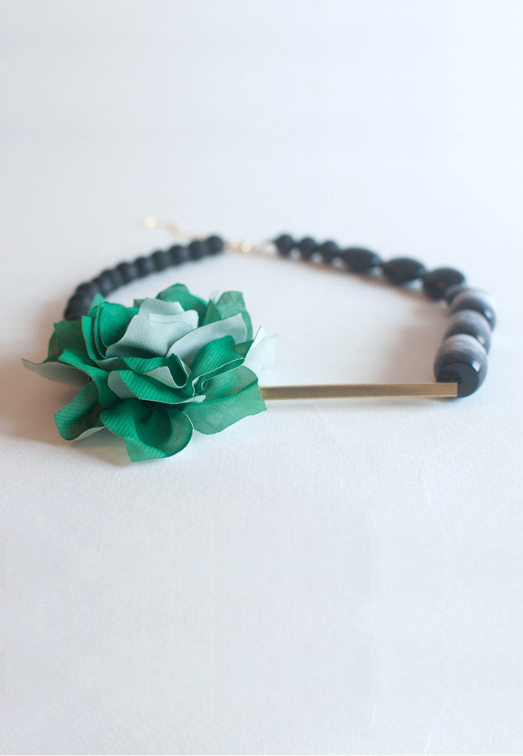 Green Flower Necklace - sanwaitsai