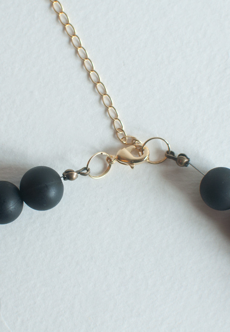 Leather Felt Balls Necklace - sanwaitsai