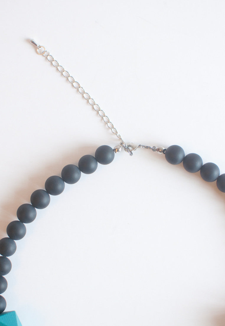 Blue Wooden Statement Necklace - sanwaitsai