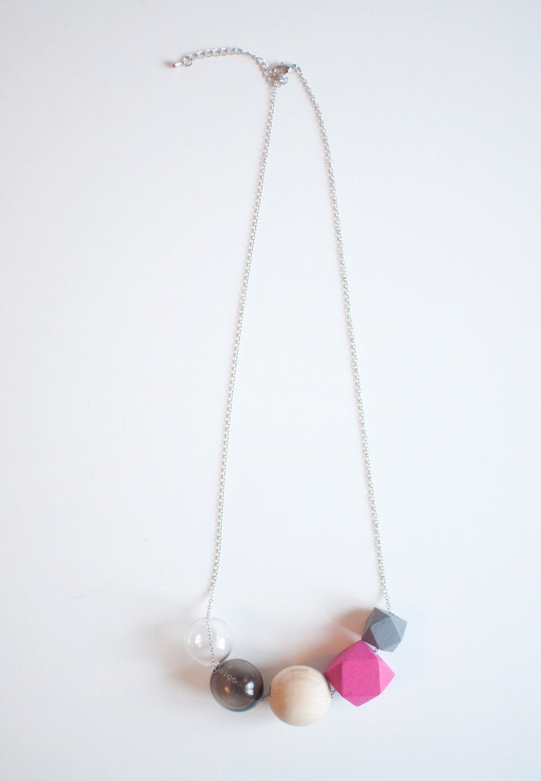 Pink Wooden Necklace - sanwaitsai