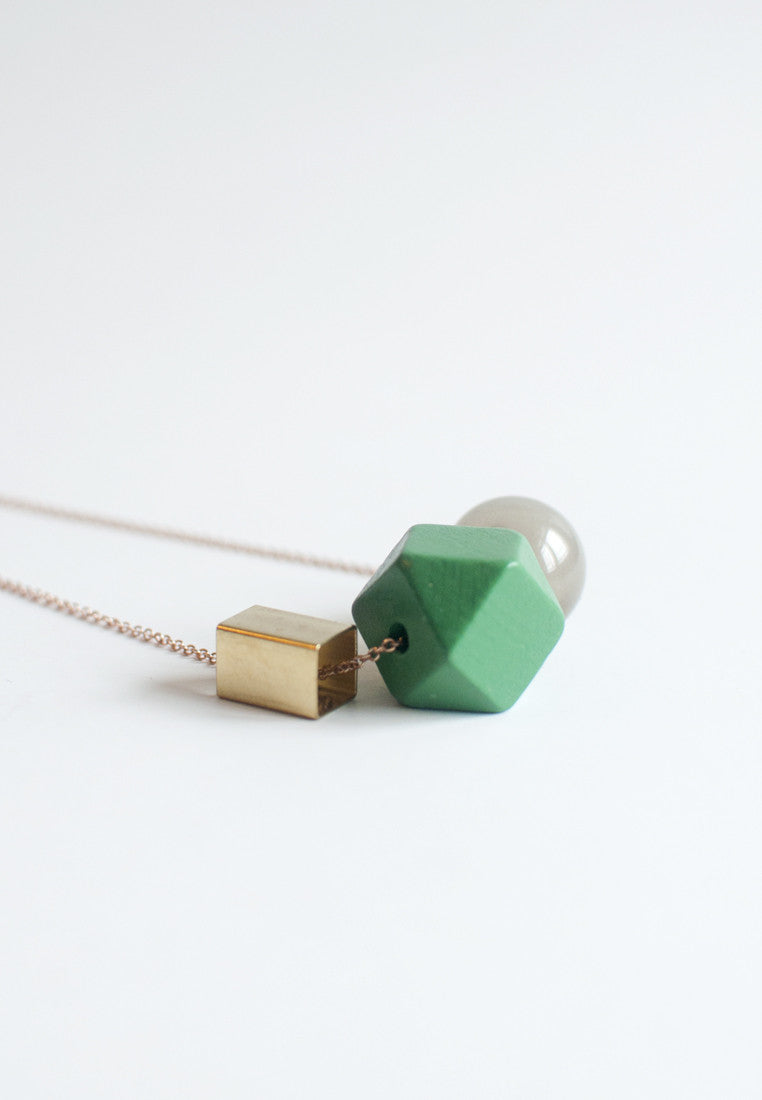 Green Wood Necklace - sanwaitsai