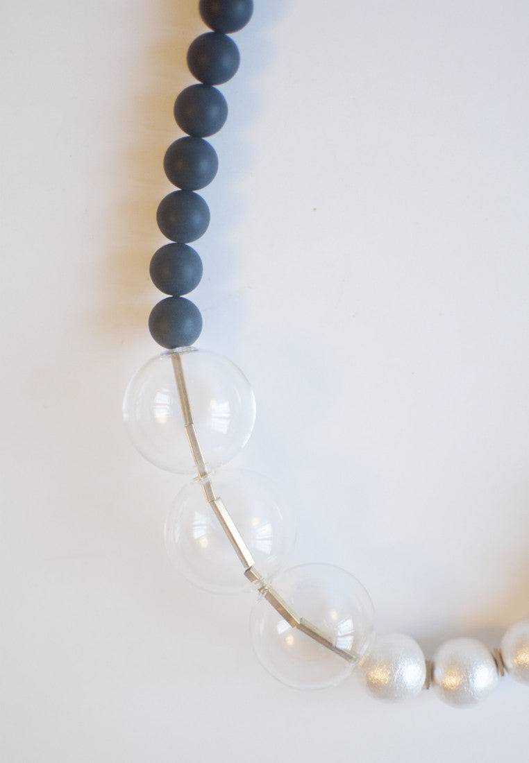 Cotton Pearls Onyx Necklace - sanwaitsai