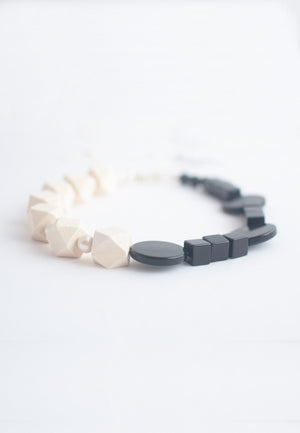 Black & White Necklace - sanwaitsai