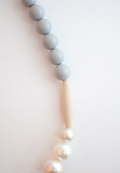 Glass Pink Wooden Necklace - sanwaitsai