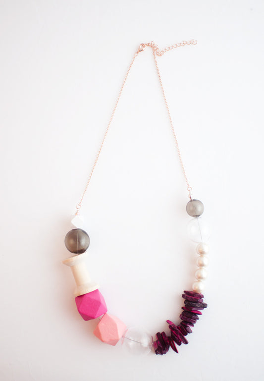 Natural Wood Pink Necklace - sanwaitsai