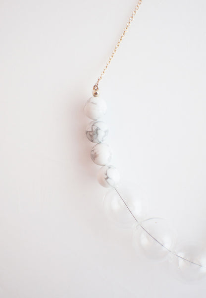 Howlite Glass Necklace - sanwaitsai - 2