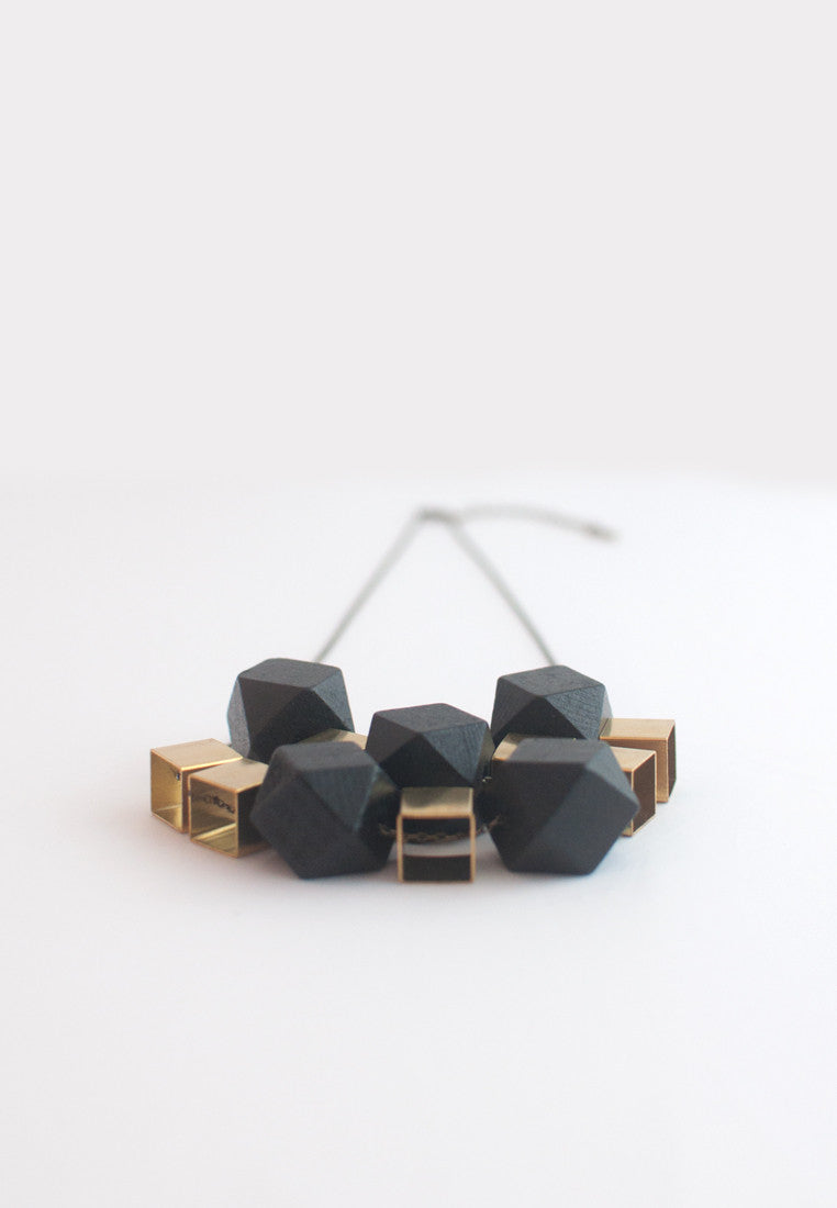 Glass Bead Metal Necklace - sanwaitsai - 1