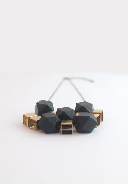 Glass Bead Metal Necklace - sanwaitsai - 1